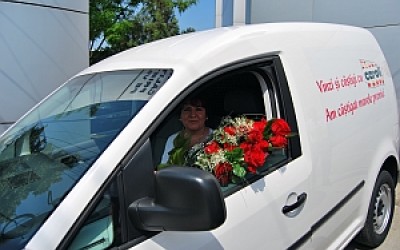 Caroli isi premiaza clientii