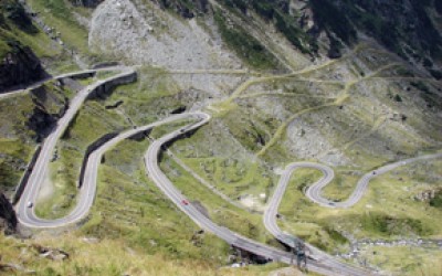 Calatorie in tara crizei