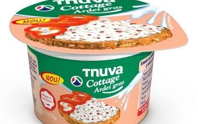 Tnuva lanseaza branza proaspata Cottage cu Ardei Gras
