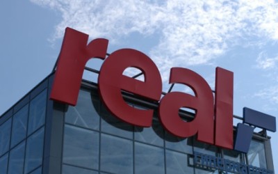 Metro Group in negocieri de vanzare a diviziei de hypermarketuri real,- din CEE