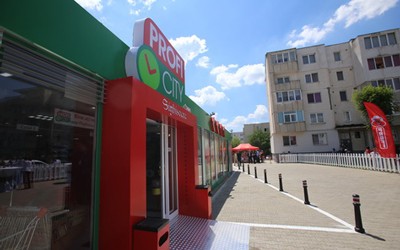 Al patrulea an consecutiv de crestere de doua cifre pentru Profi