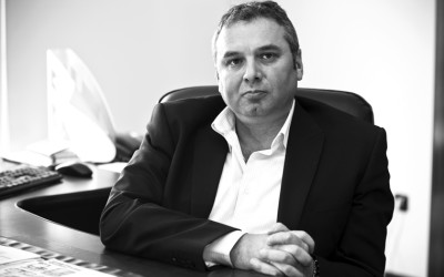 Adriean Asan, Lactag: „În România încă e nevoie de implicarea liderului”