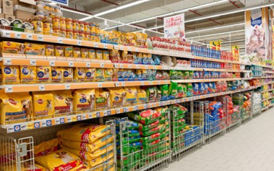 Jumătate dintre gospodăriile cu animale de companie cumpără petfood