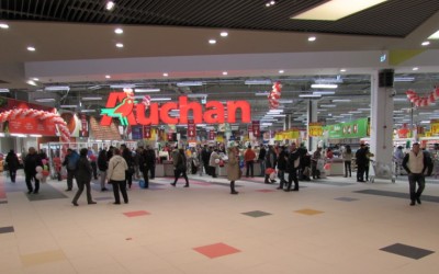 Noul Auchan Brașov, target de peste 10.000 de bonuri în primele zile