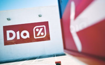 FRANCE: Carrefour to sell 100 of its Dia supermarkets
