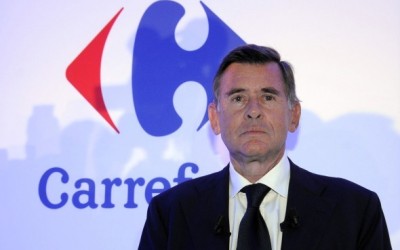 FRANCE: Carrefour shareholders back Plassat for another three years