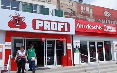 Profi  deschide trei magazine în prima săptămână din iunie