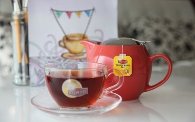 UK/NETHERLANDS: Unilever to sell 200 dollars Lipton tea machine