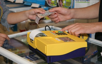 Cartelele Lycamobile pot fi încărcate în magazinele partenere PayPoint