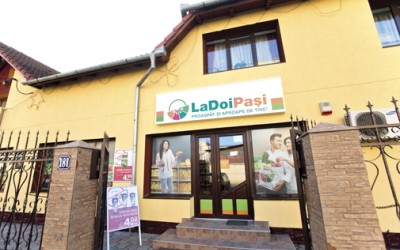 Noua generație de magazine La Doi Pași a ajuns în piață [GALERIE FOTO]