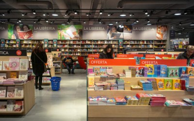 Carrefour se reinventează și în Italia. Vezi cum arată noul concept dezvoltat de francezi.