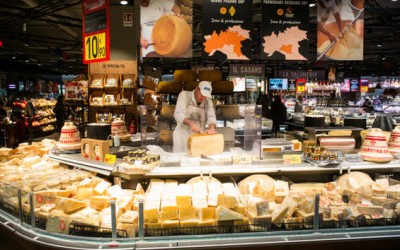 Carrefour se reinventează și în Italia. Vezi cum arată noul concept dezvoltat de francezi.