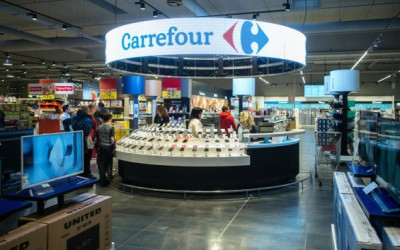 Carrefour se reinventează și în Italia. Vezi cum arată noul concept dezvoltat de francezi.