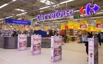 Creștere de două cifre a afacerilor Carrefour România în 2015