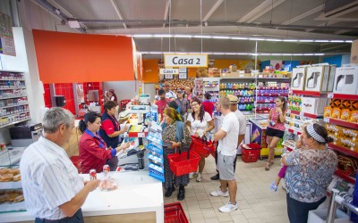 Infuzie de aproape 40 de milioane de euro pentru expansiunea Profi în România, de la BERD și Raiffeisen Bank