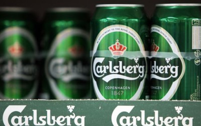 Carlsberg sales fall flat as brewer cautions on Russia, Asia