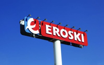 SPAIN: Carrefour to buy 36 Eroski hypermarkets