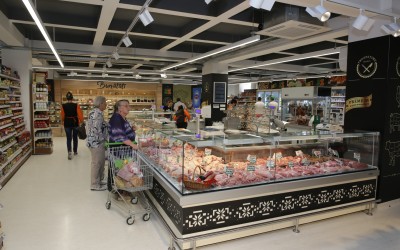 Retailerul vrâncean Zanfir deschide un supermarket premium
