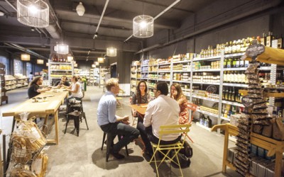 Mercato Metropolitano, sau retailul ca experiență urbană și creator de conexiuni între oameni [GALERIE FOTO]