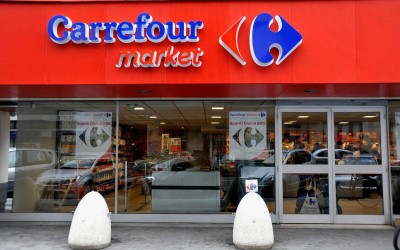 ITALY: Carrefour market in Milan opens electronic car sharing facility