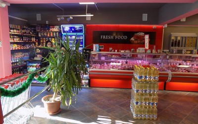  Retailerul vrâncean Paco atacă mediul rural [GALERIE FOTO]