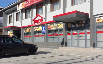  Retailerul vrâncean Paco atacă mediul rural [GALERIE FOTO]