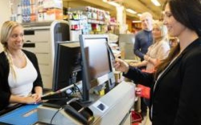 ROMANIA: Payments by smartphone tripled in 2016