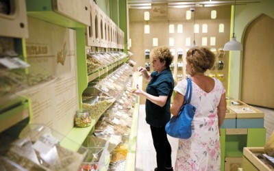 Cum să vinzi migdale pe tărâmul produselor tradiționale
