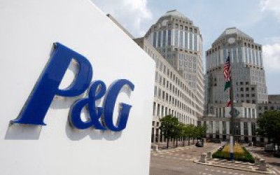 Procter & Gamble sales slide in Q1, plans more savings