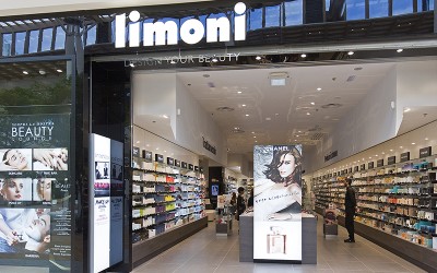 Douglas acquires Italian beauty and perfumery group