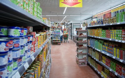 Issa Supermarket pariază 300.000 de euro pe un nou concept, magazinul „hibrid” [GALERIE FOTO]