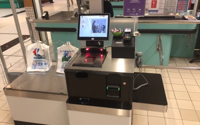 Carrefour lansează în Băneasa conceptul self-checkout