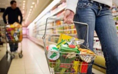 Vânzările de alimente, băuturi și tutun, creștere de 3% în primele șapte luni