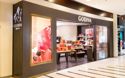 Brandul premium de ciocolată Godiva ia cu asalt supermarketurile