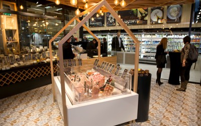 Mega Image, investiție de 3 mil. euro în noul concept store Cobălcescu [GALERIE FOTO]