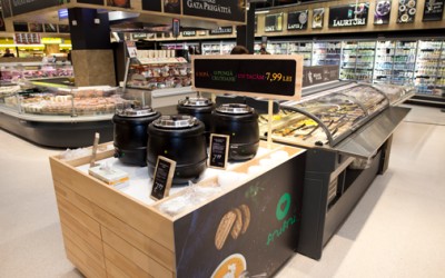 Mega Image, investiție de 3 mil. euro în noul concept store Cobălcescu [GALERIE FOTO]