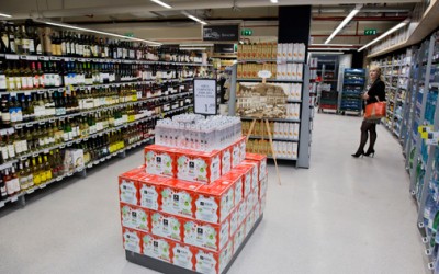 Mega Image, investiție de 3 mil. euro în noul concept store Cobălcescu [GALERIE FOTO]