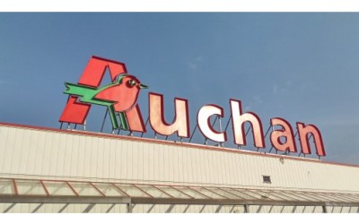 Investițiile au tras în jos profitul francezilor de la Auchan, în primul semestru