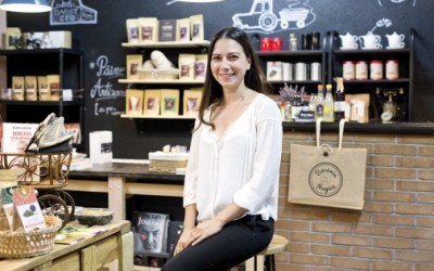 Băcănia rurală, adusă la timpul prezent de doi antreprenori din Hărman