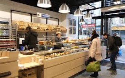 Carrefour tests new format convenience store in Paris