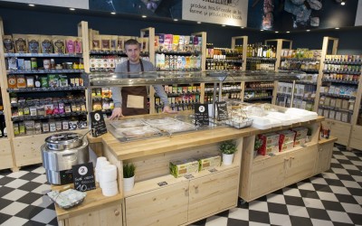  RealFoods mai pune o locație pe harta expansiunii, cu o investiție de 300.000 de lei [GALERIE FOTO]