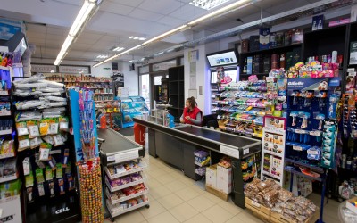 Favorit duce lupta de rezistență a comerțului independent argeșean cu retailerii moderni