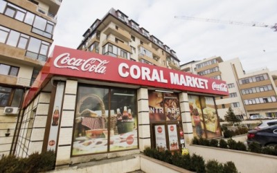 Cum reușește Coral Market să crească într-o piață împânzită de rețelele mari