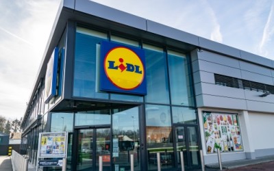 Lidl intră cu magazine în gările din Portugalia