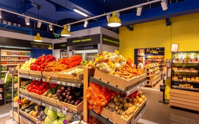 Cum arată Fresh Bazar, aprozarul inaugurat de Mega Image în București