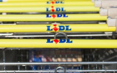 Lidl plans 15 Czech stores and new DC