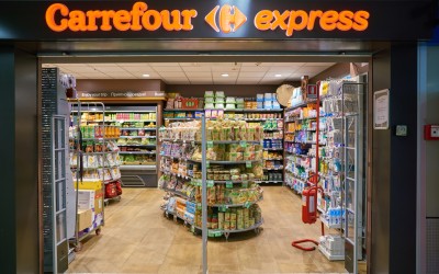 Carrefour, peste 500 de magazine dintr-un foc la rețeaua din Italia