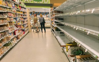 Retailerii britanici avertizează: Brexitul va avea impact puternic la raft