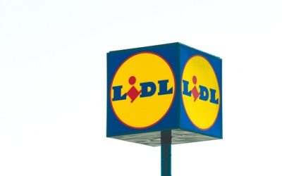 Lidl va deschide un pub în interiorul unui magazin