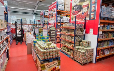 Grand Cotton, un magazin cash&carry cu ambiții mari